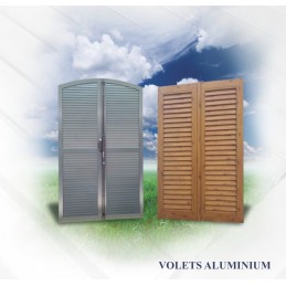 Volet battant alu persienné