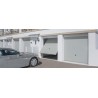 Porte basculante de garage avec portillon